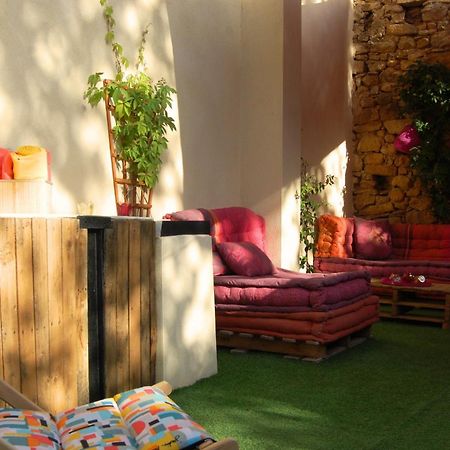 La Bucolique, Chambres Et Jardin D'Hotes Sabran Eksteriør billede