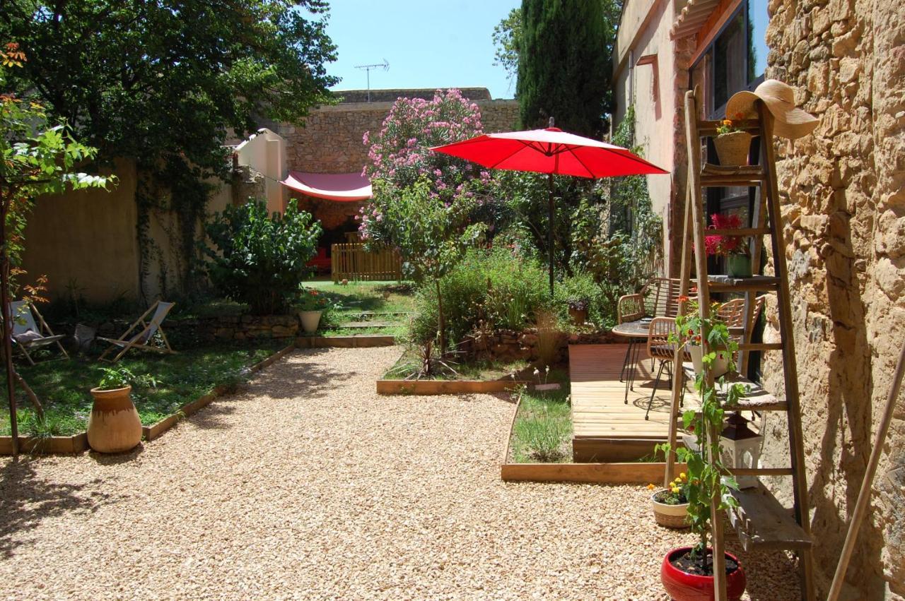 La Bucolique, Chambres Et Jardin D'Hotes Sabran Eksteriør billede